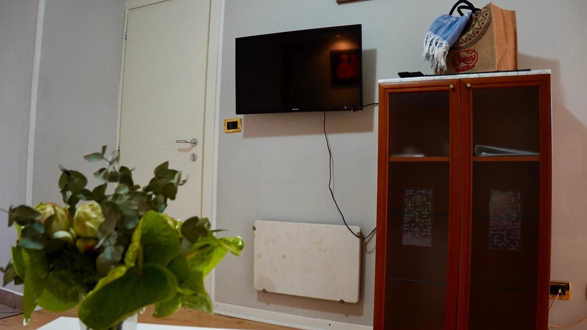 Apartament With Wifi - 15084 *