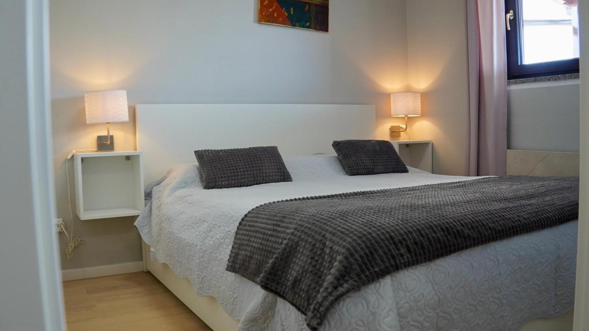 Apartament With Wifi - 15084 *